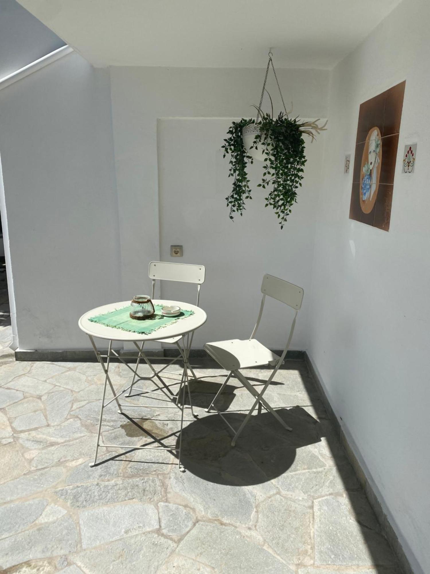 Small Garden Studio Кавала Екстериор снимка